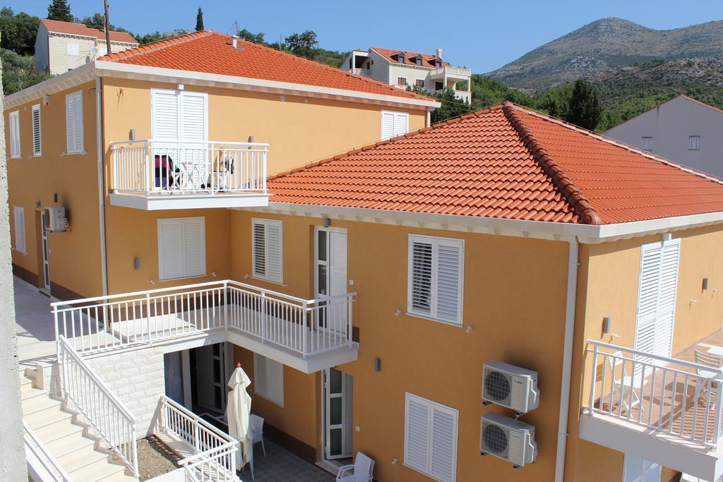Apartment Eva Slano